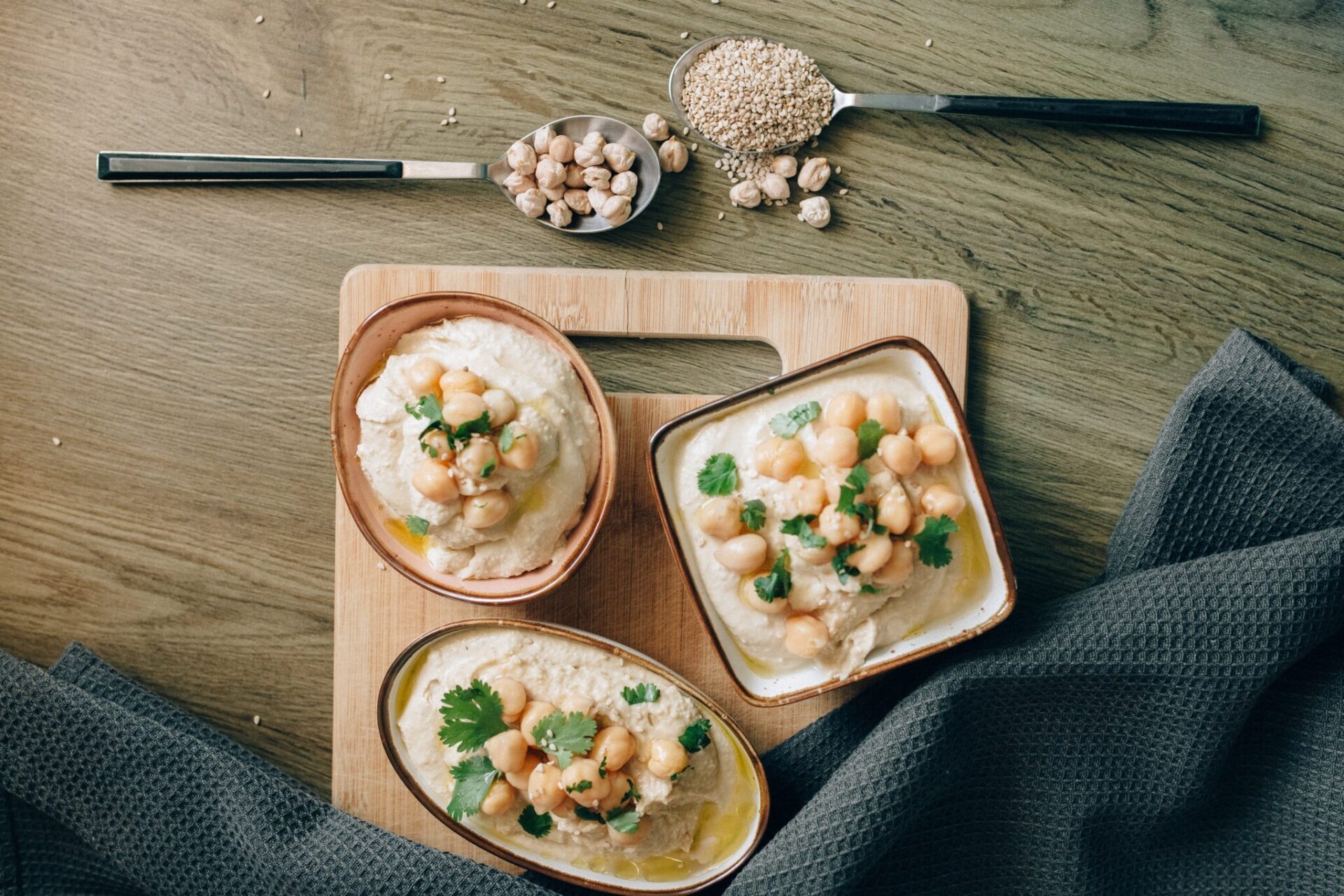 Voedingscoach Sandy ter Horst geeft haar recept van hummus