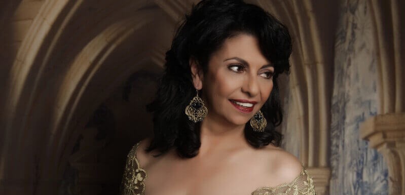 Sunday Sessions met Laura Fygi