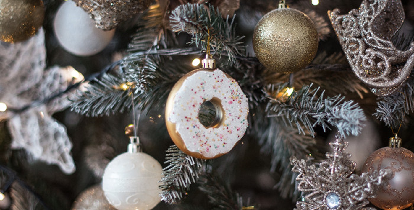 De kerstboom versieren doe je zo: tips & stijlen