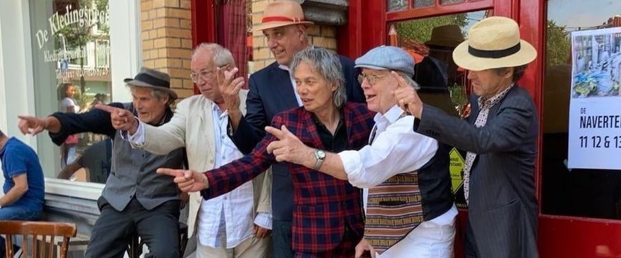 De Navertellers in HAL 25