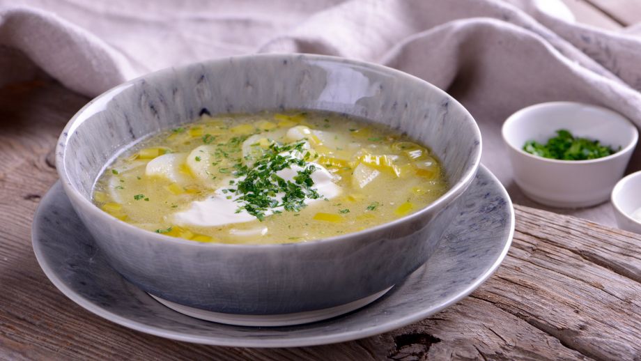 Home-made aardappel-preisoep