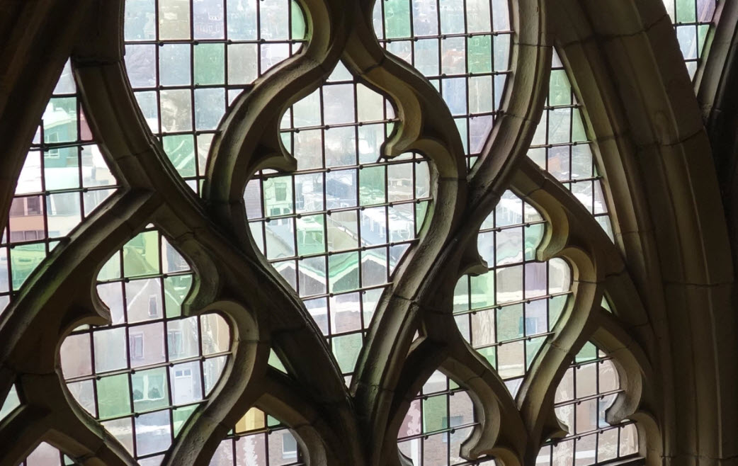 Klim naar het grote raam