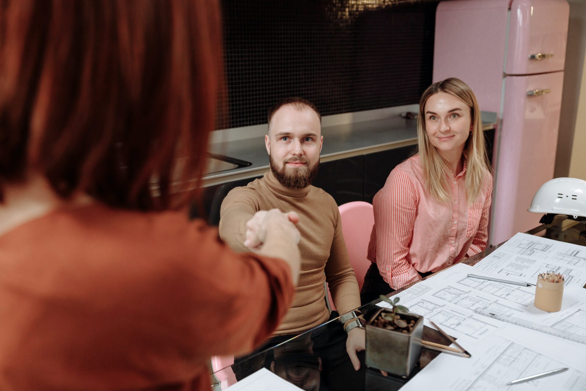 Iemands naam vergeten, wat nu?