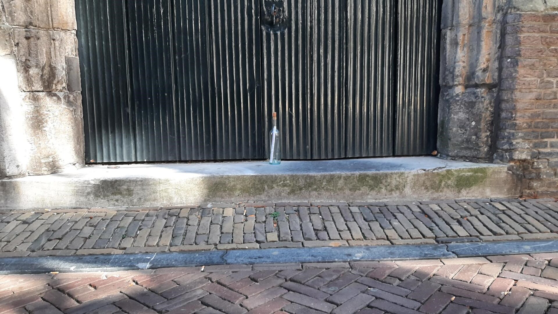 Waar staat het flesje...