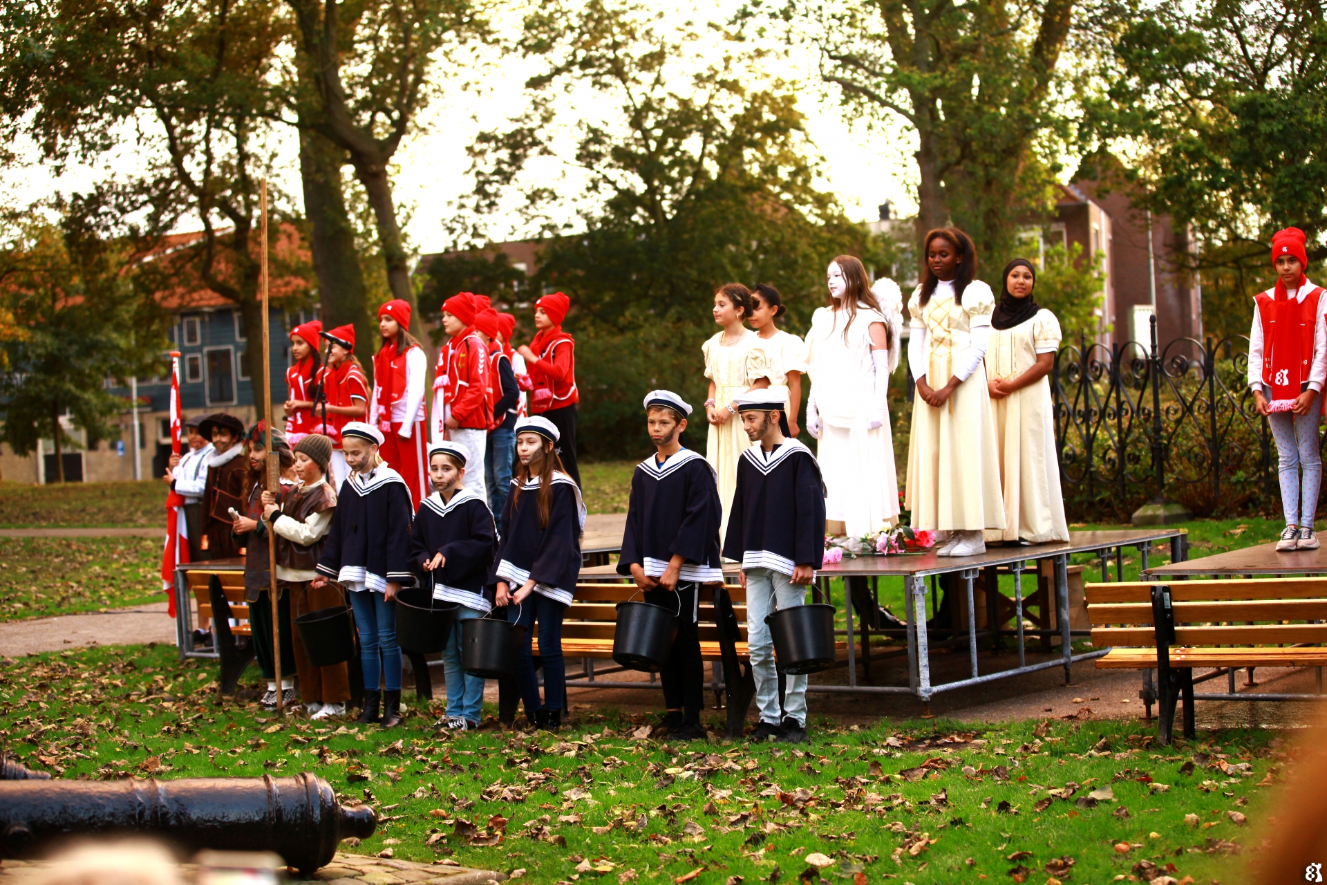 Kranslegging in Victoriepark