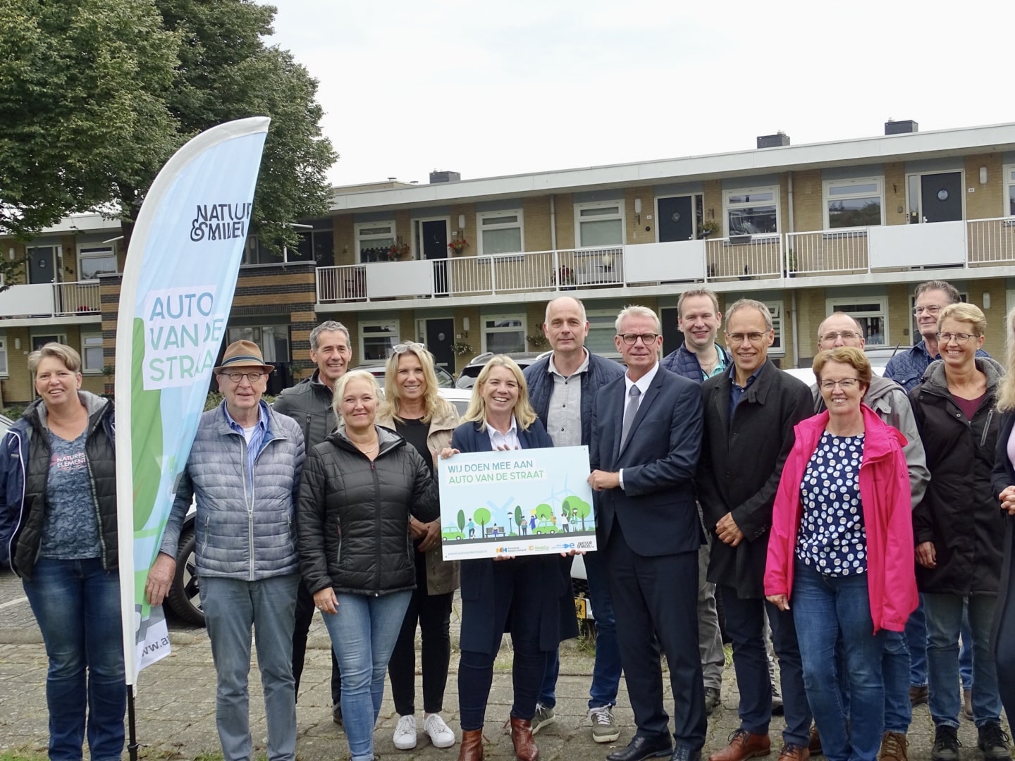 Straten in De Rijp starten met elektrisch autodelen
