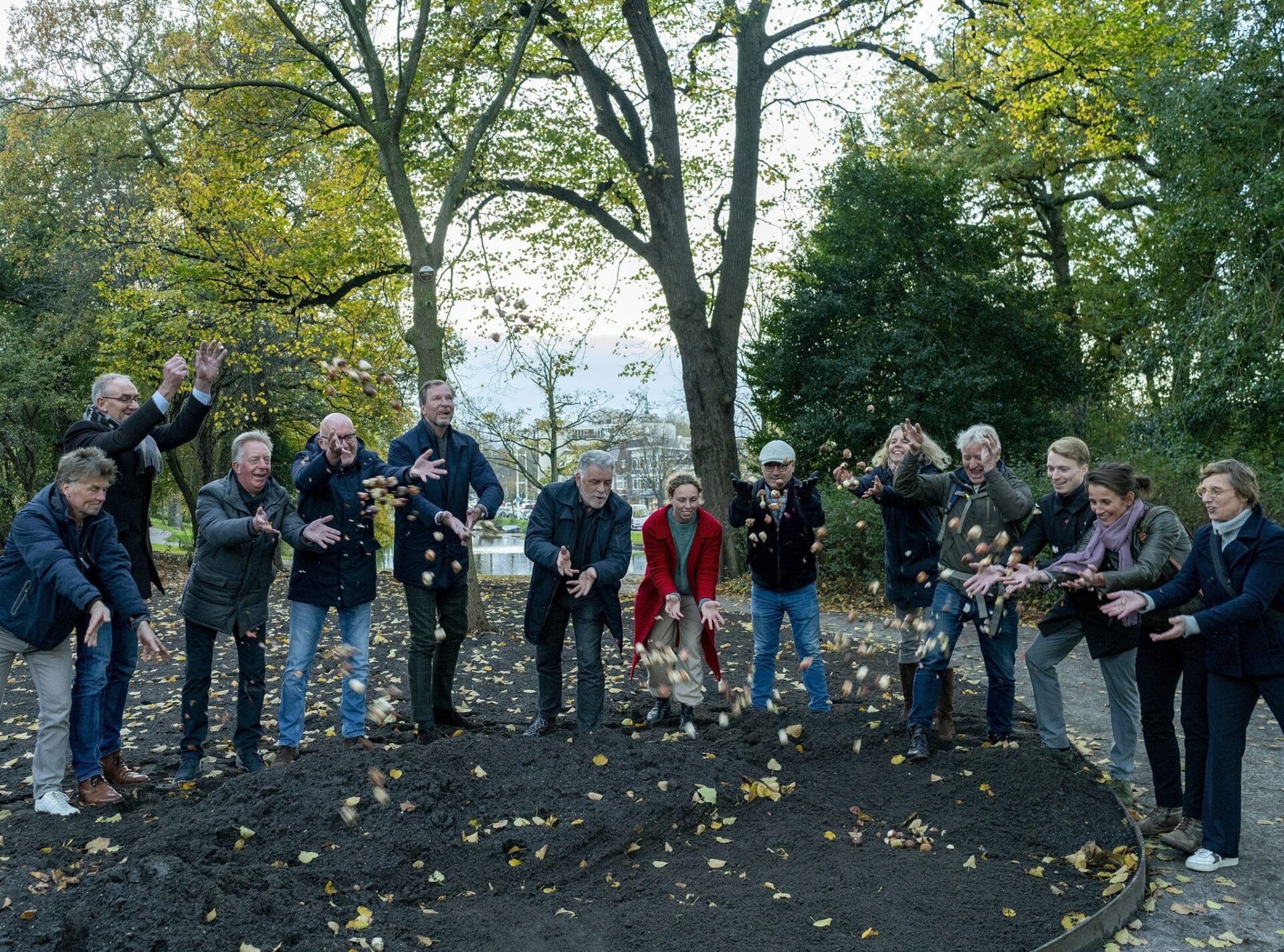 Bolwerk en Victoriepark met bloembollen meer kleur