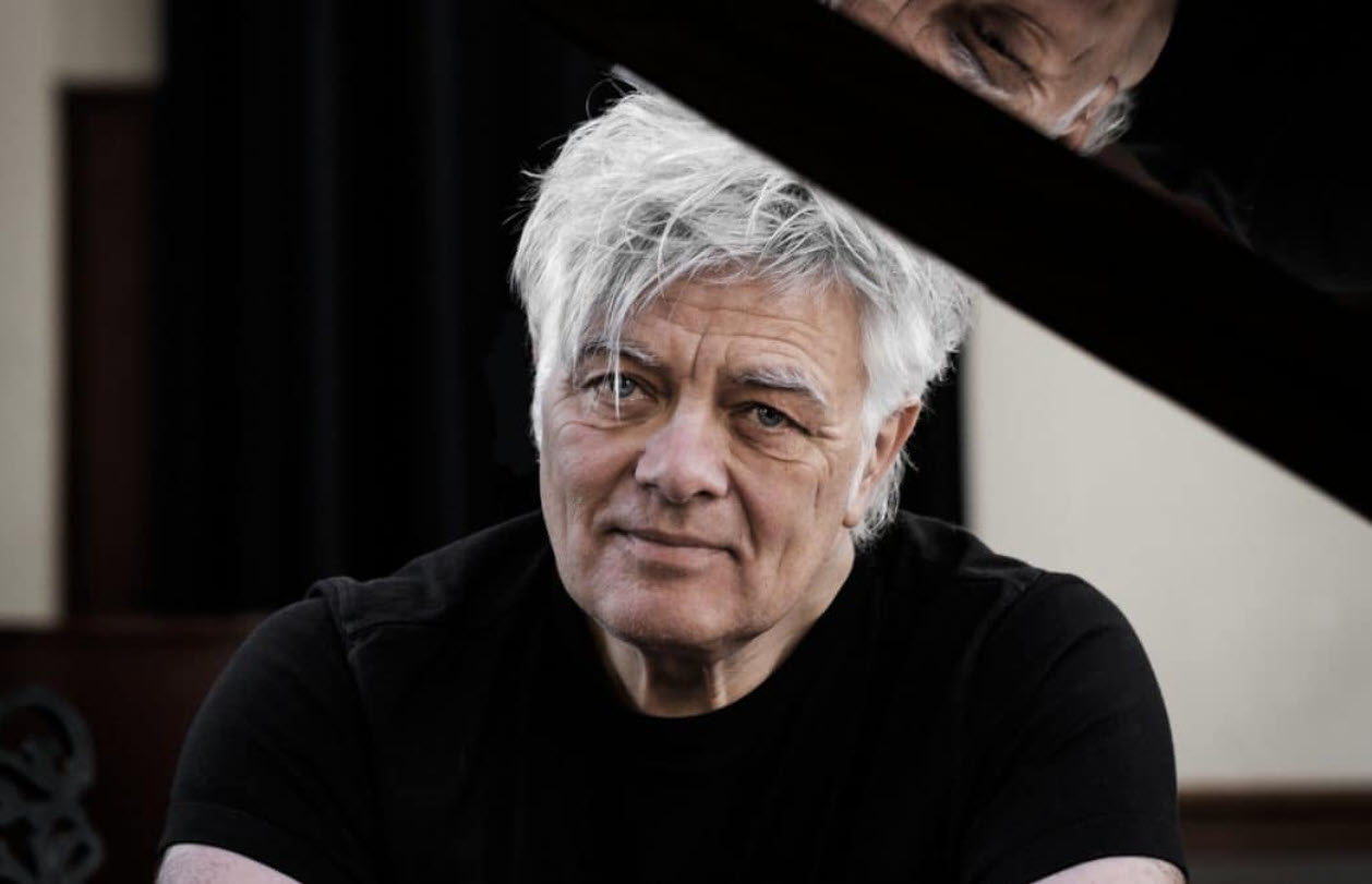 Robert Jan Stips Solo