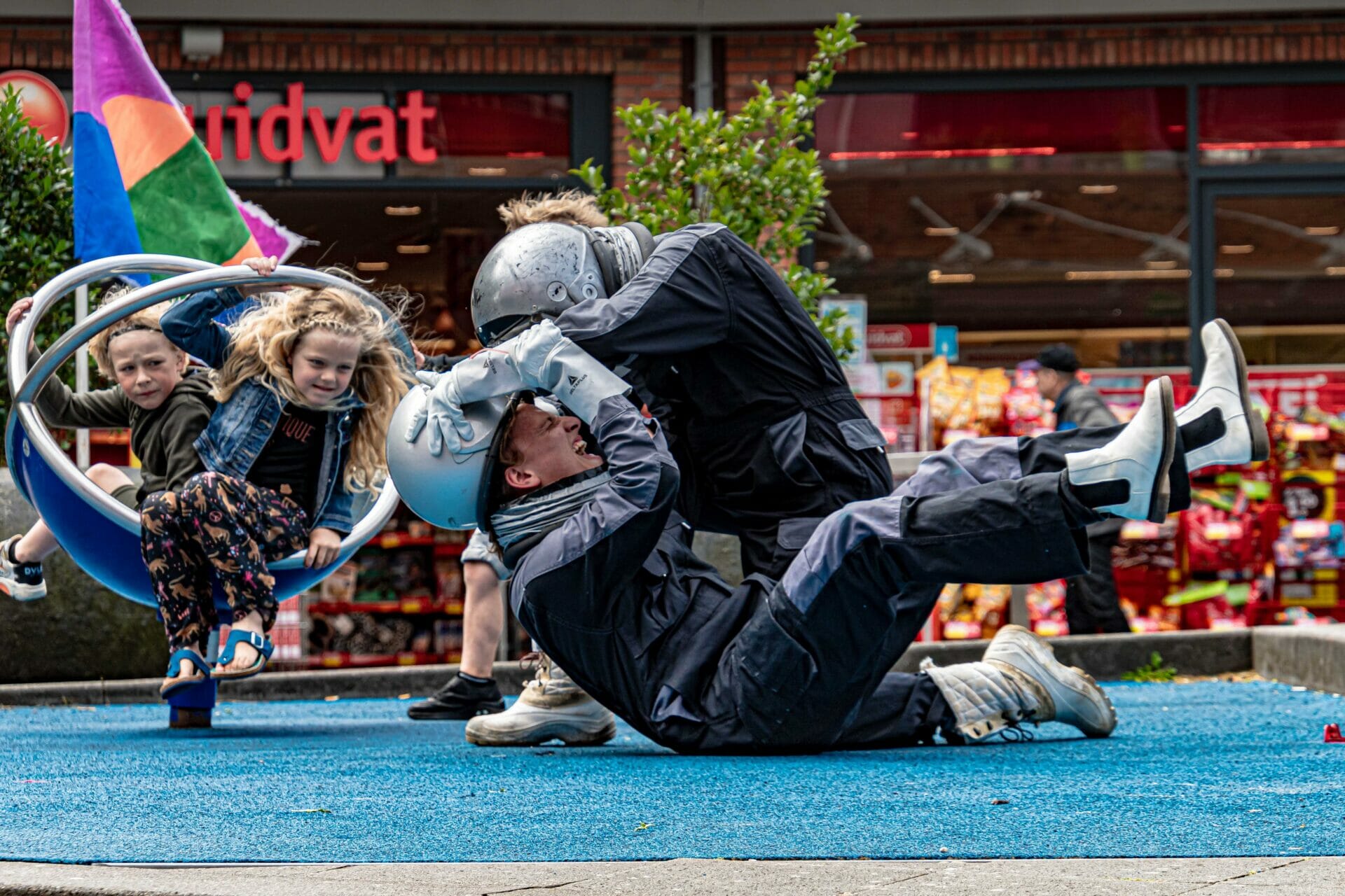 Wethouder houdt wijkenloting voor festival MOVE THE CITY