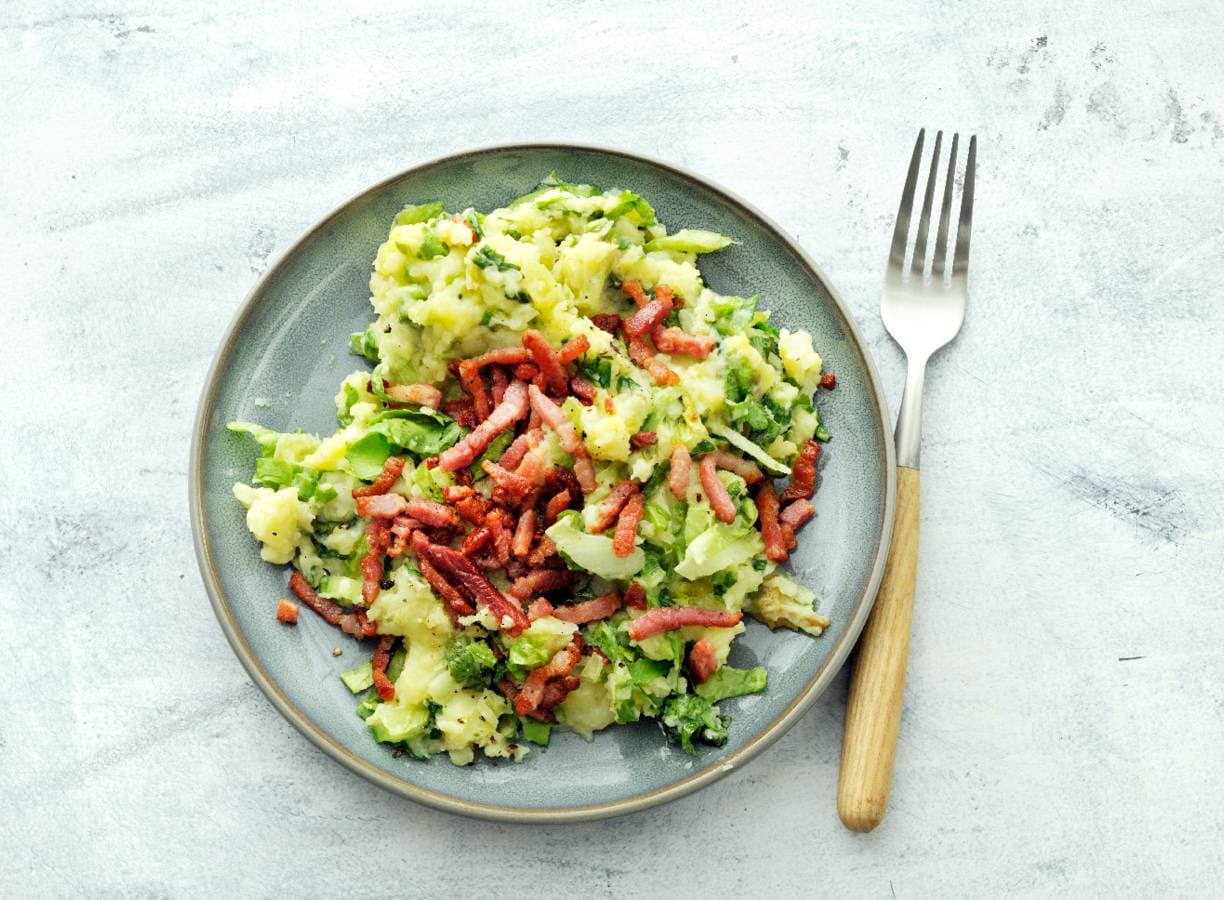 Culinaire tip van de week: Andijviestamppot met spekjes