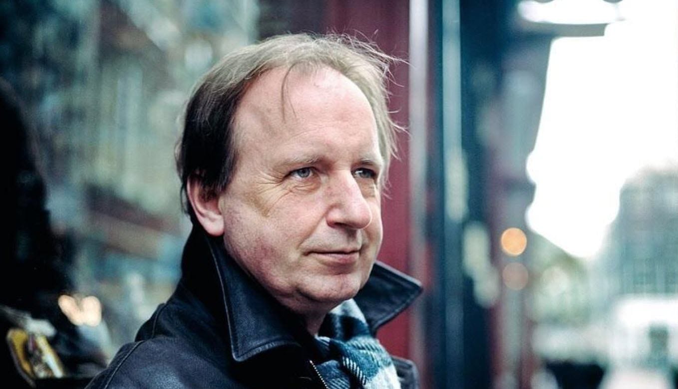 Literaire duizendpoot Vic van de Reijt over nonsens en no-nonsense