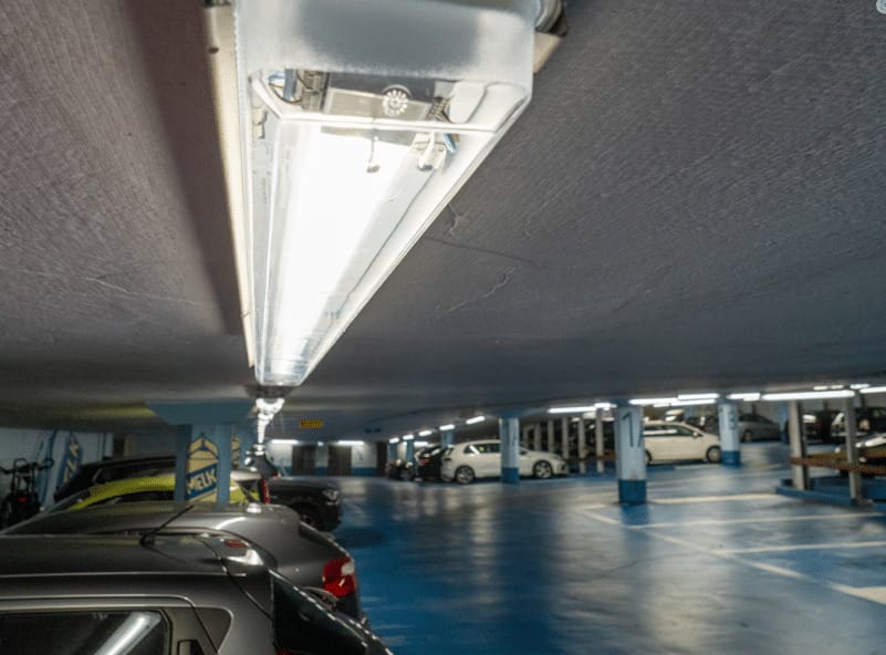 Energiezuinige lampen in Karperton garage