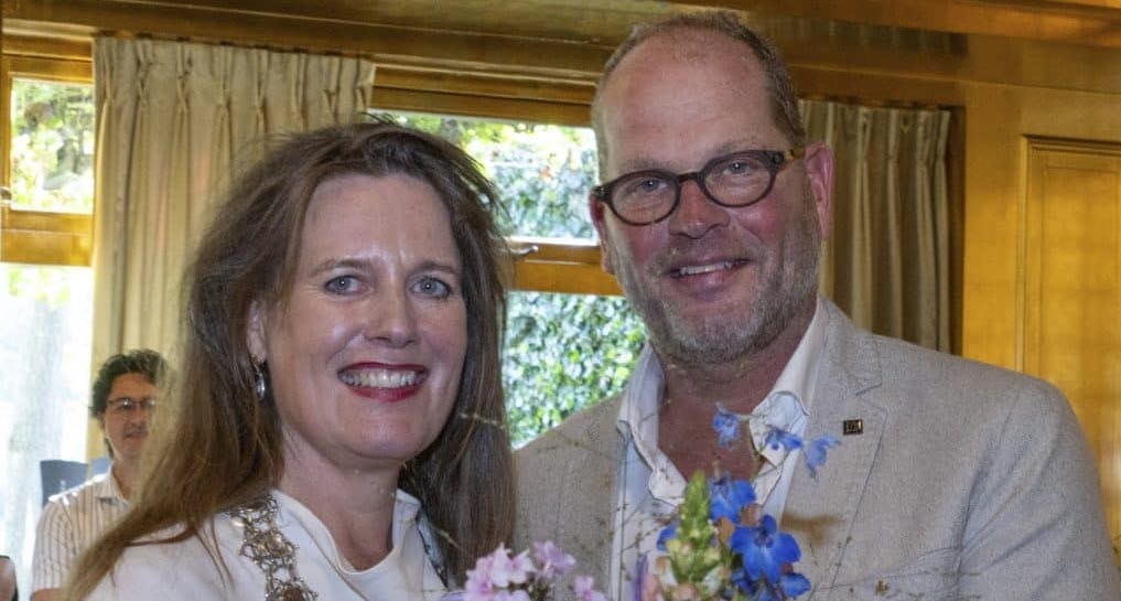 Ere-insigne in goud voor Peter Visser