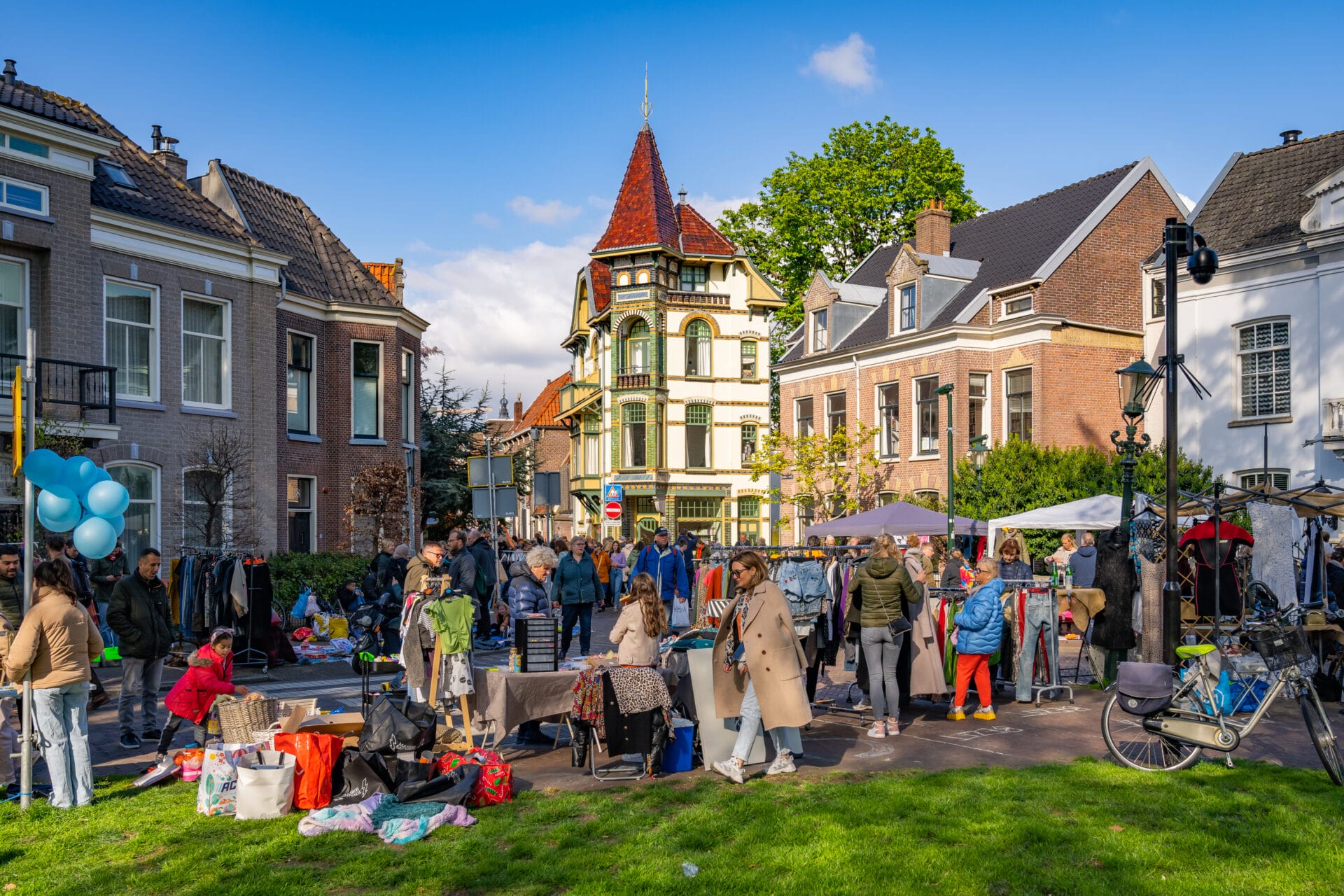 Koningsdag 2025 barst los op 25 & 26 april