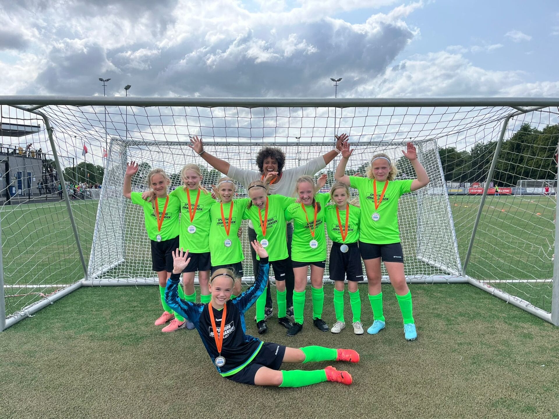 Sint Adelbertus-meiden net geen finalist in KNVB-toernooi