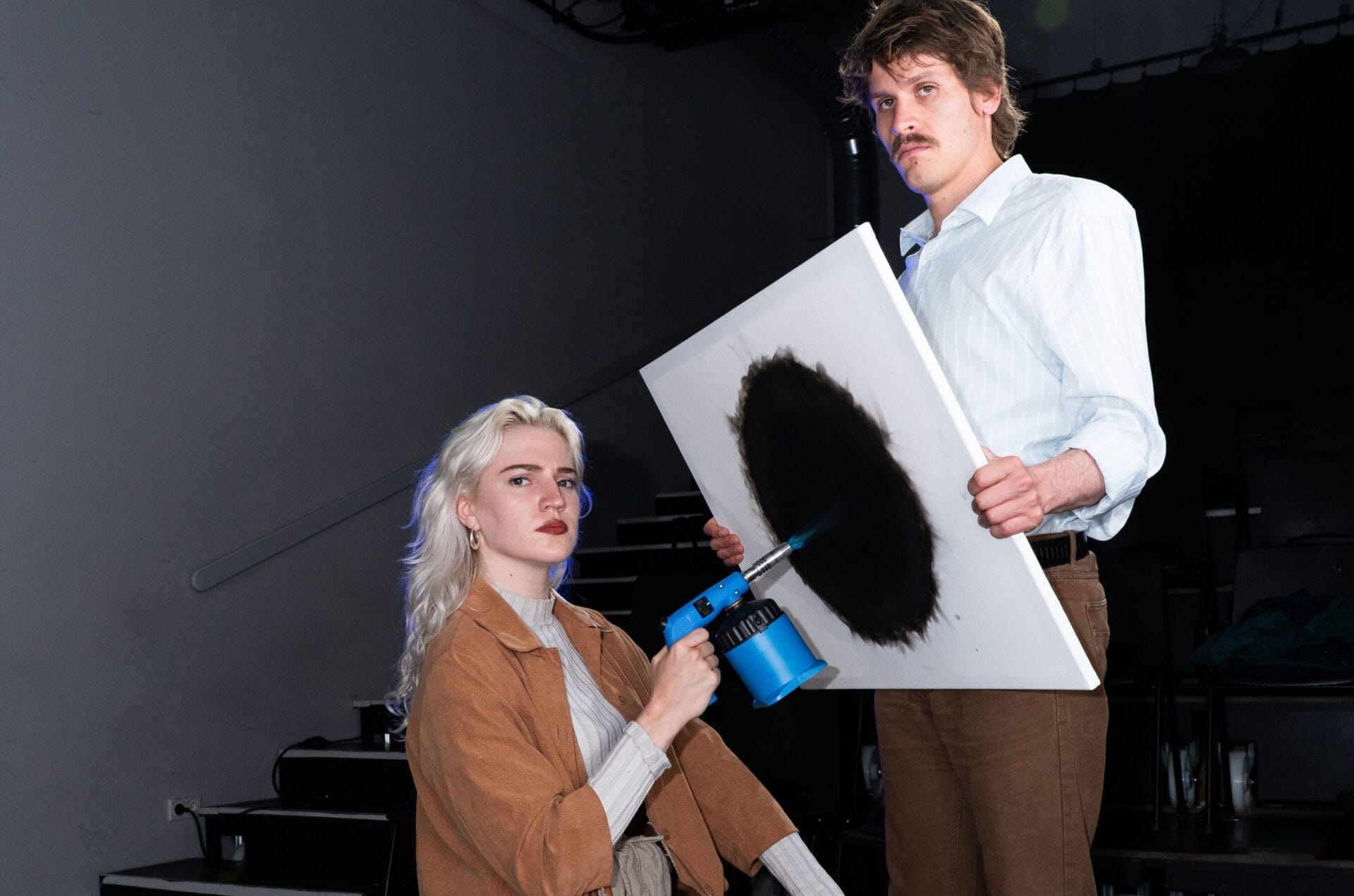 Wat ben je waard zonder juiste papieren? NUL