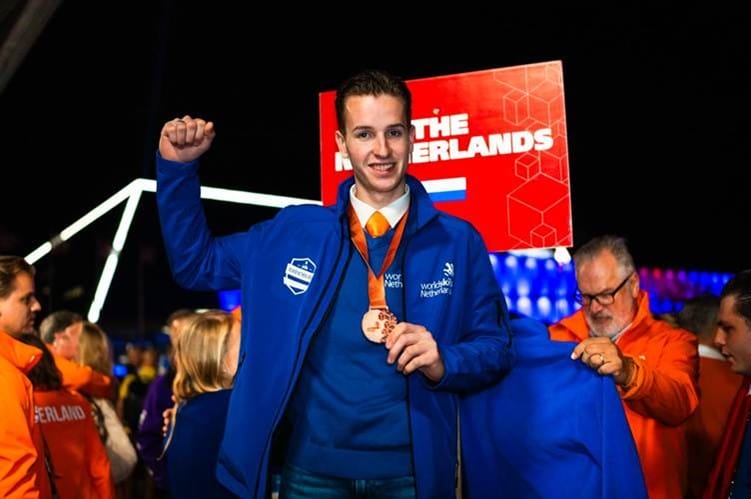 Jonge Meubelmaker Jort Rommel wint brons op EK beroepen voor mbo-studenten