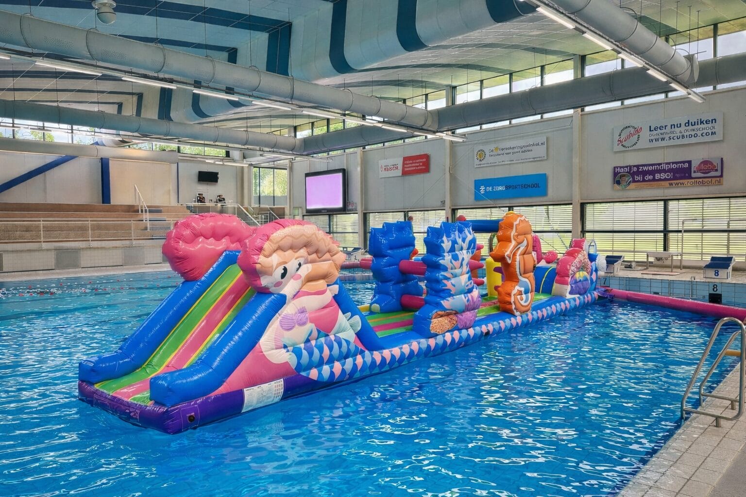 Twee gloednieuwe waterattracties in de Hoornsevaart