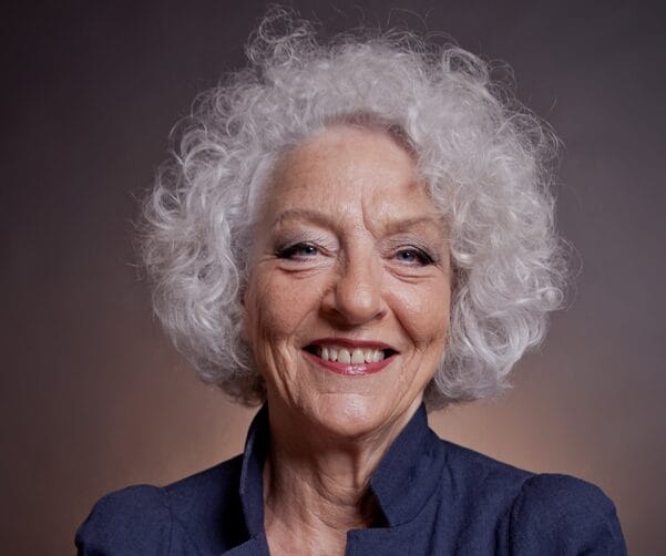 Schrijver Nelleke Noordervliet te gast in De Alkenaer