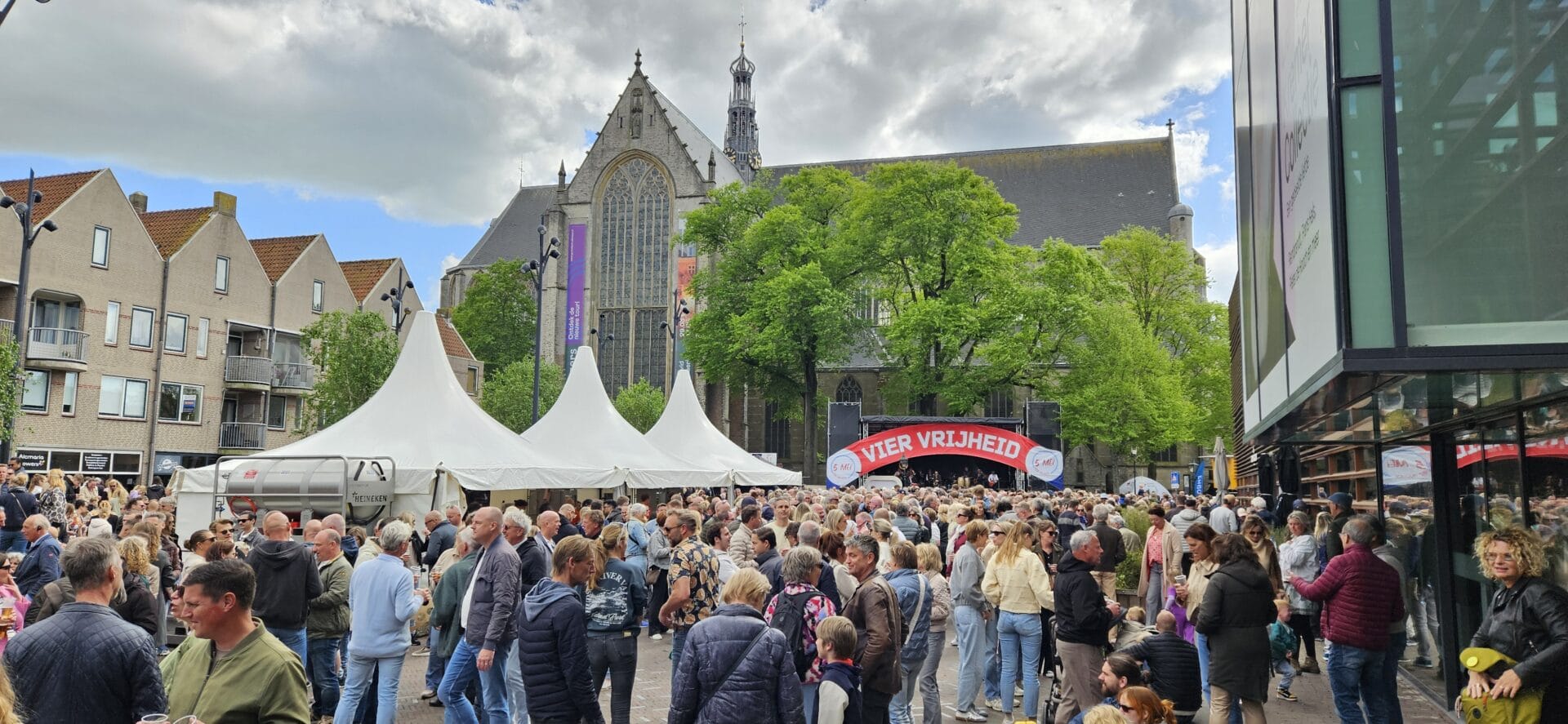 Jett Rebel sluit Bevrijdingsfestival Alkmaar af