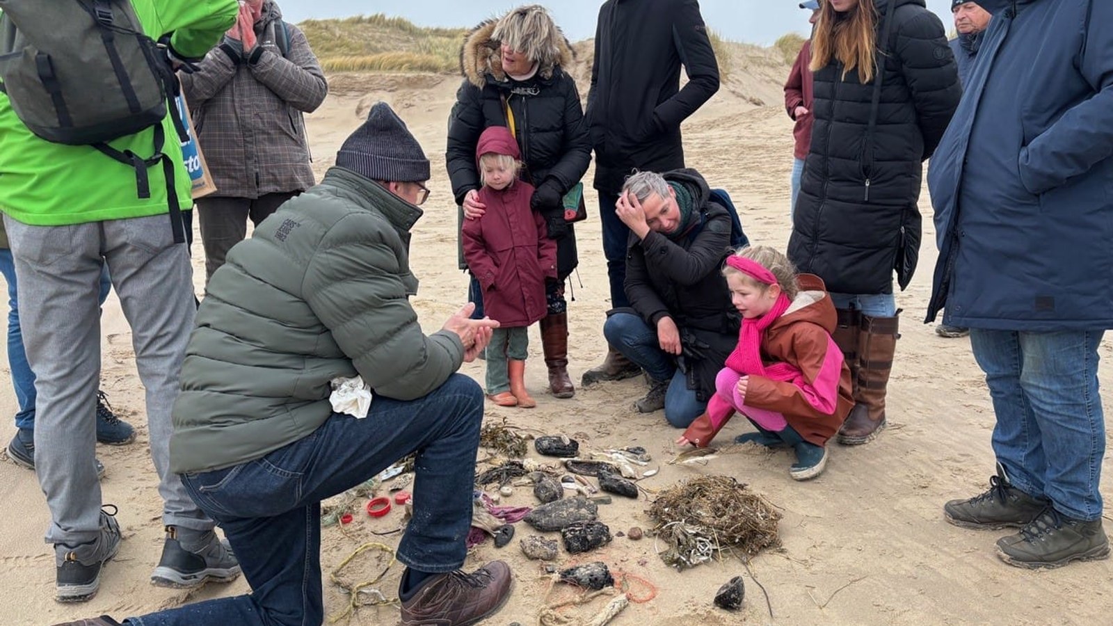 Strandspeurtocht met IVN in Camperduin
