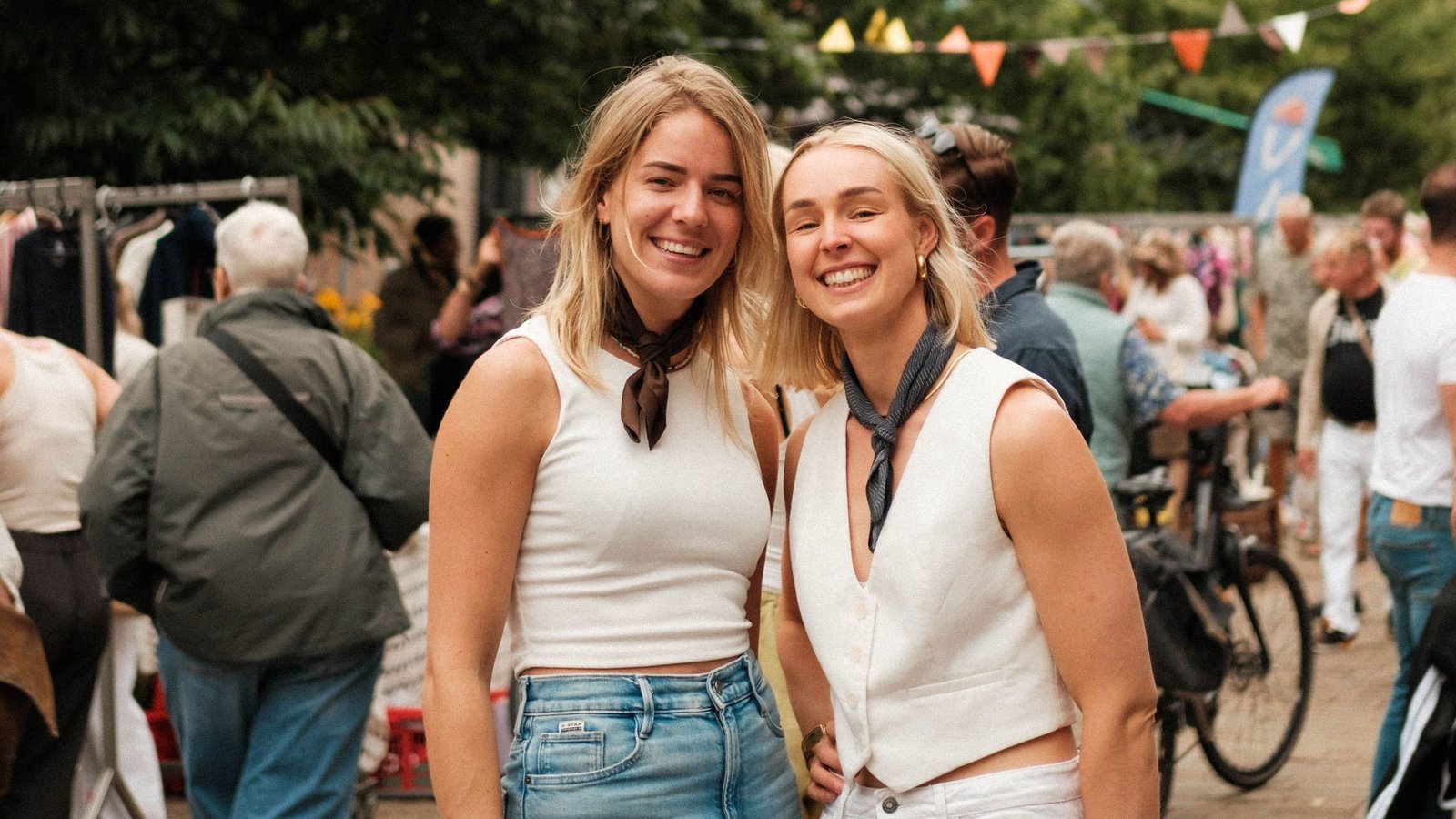Krissy en Lois brengen vintage terug