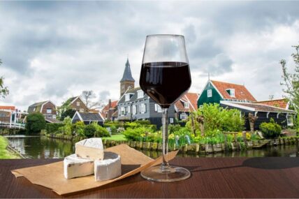 Recordoogst in 2022 voor Nederlandse wijnboeren