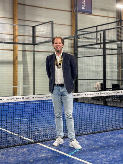 Ballen slaan voor het goede doel tijdens “Padel 4 Parkinson”